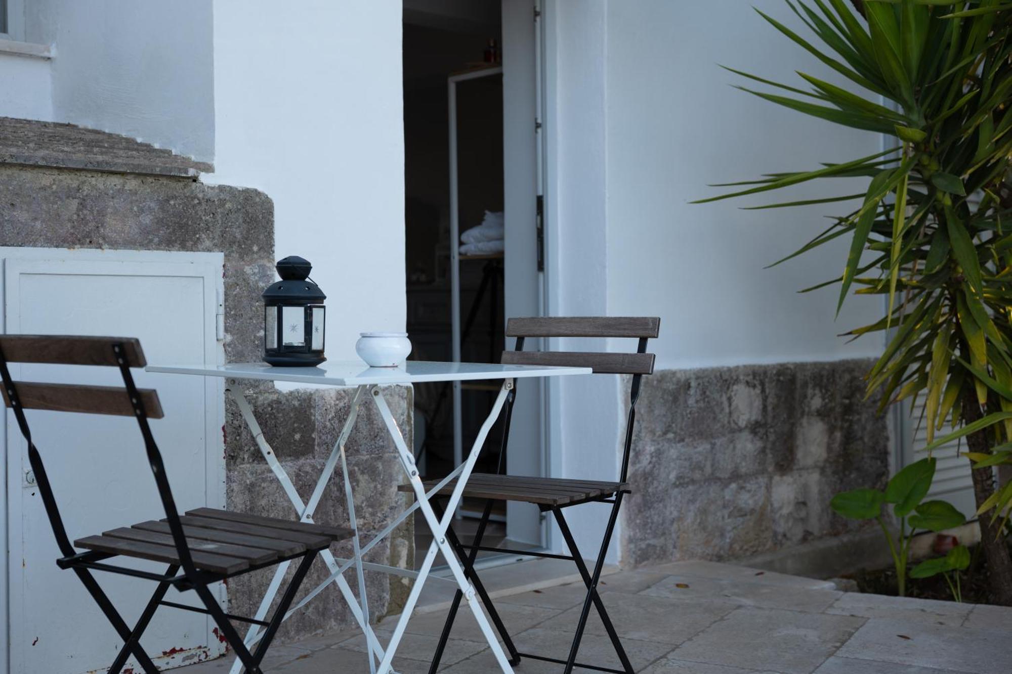 Bed and Breakfast Il Trullo Di Simona Locorotondo Exterior foto